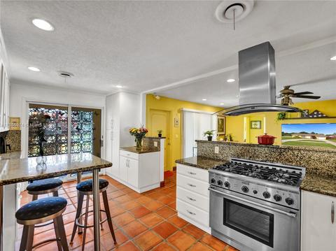 1800 N 39th Ave, Hollywood, FL 33021