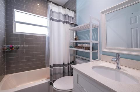 152 W 37th St, Hialeah, FL 33012 photo 14