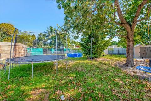 152 W 37th St, Hialeah, FL 33012 photo 25