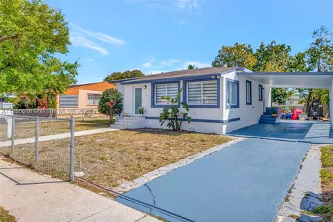 152 W 37th St, Hialeah, FL 33012 photo 1
