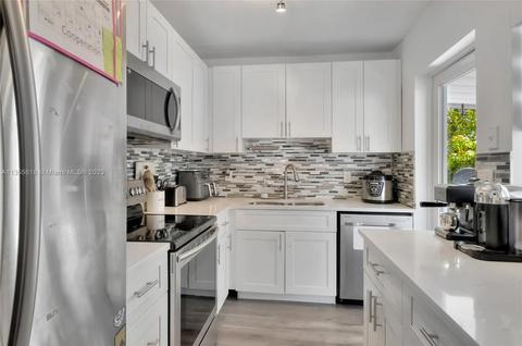 152 W 37th St, Hialeah, FL 33012 photo 7