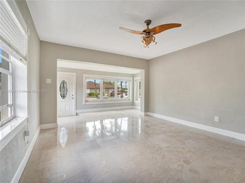 622 SE 7th Pl, Hialeah, FL 33010 photo 5