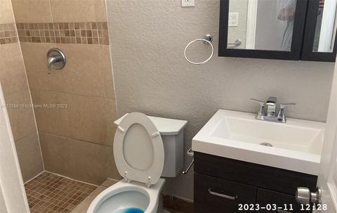 131 NE 29th St, Pompano Beach, FL 33064 photo 7