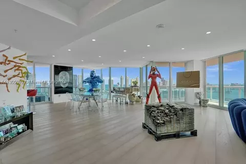 3370 Hidden Bay Dr #3313, Aventura, FL 33180