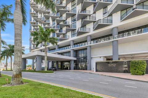 5252 NW 85th Ave #410, Miami, FL 33166