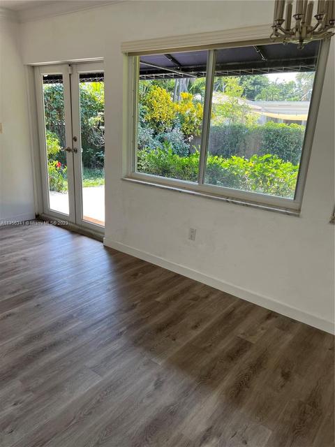 9564 Carlyle Ave, Surfside, FL 33154 photo 32