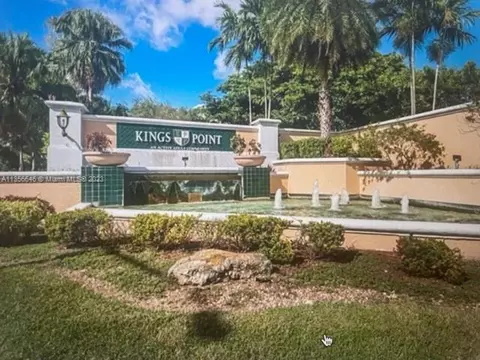 9640 S Belfort Cir #210, Tamarac, FL 33321