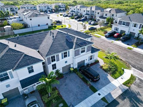 1851 SE 8th Ter #1851, Homestead, FL 33034