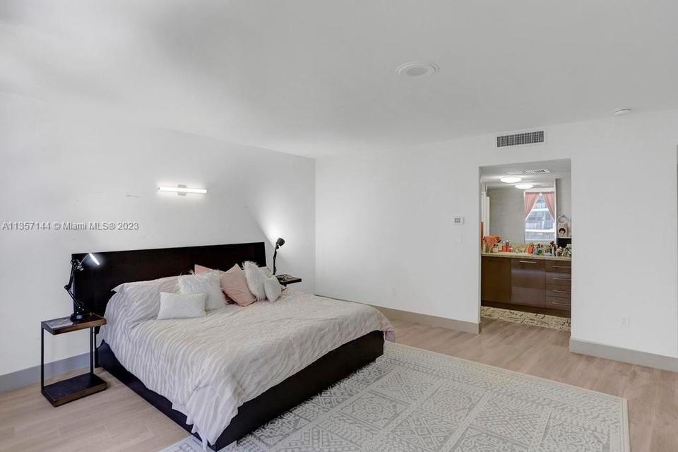  5255 Collins Ave #4D, Miami Beach, FL 33140 photo 7