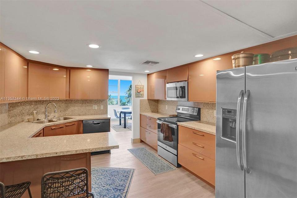  5255 Collins Ave #4D, Miami Beach, FL 33140 photo 5