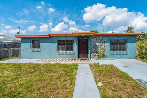 671 E 12th Pl, Hialeah, FL 33010 photo 1