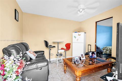 671 E 12th Pl, Hialeah, FL 33010 photo 29