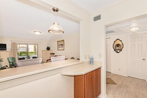 101 E Mcnab Rd #115, Pompano Beach, FL 33060 photo 5