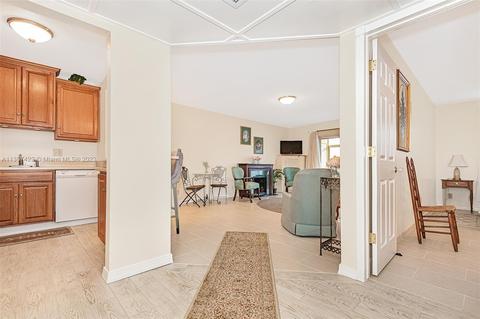 101 E Mcnab Rd #115, Pompano Beach, FL 33060 photo 13