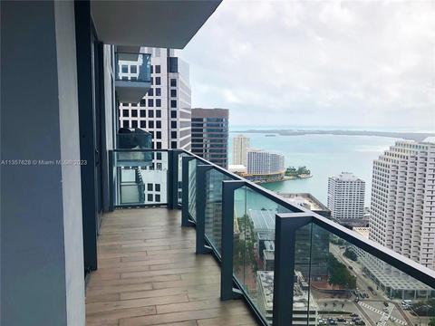 68 SE 6th St #3602, Miami, FL 33131