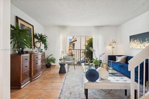 480 NW 85th Pl #1103, Miami, FL 33126