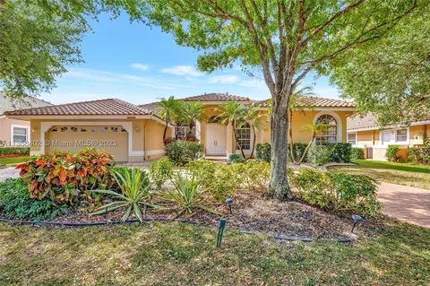 12714 NW 18th Ct, Coral Springs, FL 33071