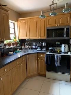 620 SE 4th St, Hialeah, FL 33010 photo 9