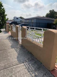620 SE 4th St, Hialeah, FL 33010 photo 3