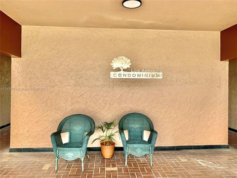 1900 W 68th St #D205, Hialeah, FL 33014 photo 4