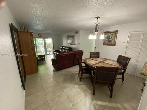 1900 W 68th St #D205, Hialeah, FL 33014 photo 2