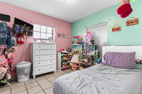 914 W 65th St, Hialeah, FL 33012 photo 18
