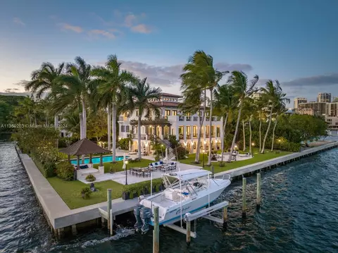 View/Area - 3080 Munroe Dr, Miami, FL 33133 photo 3 of 7