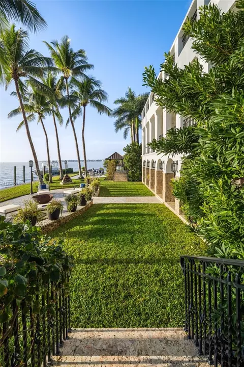 Exterior - 3080 Munroe Dr, Miami, FL 33133 photo 12 of 20