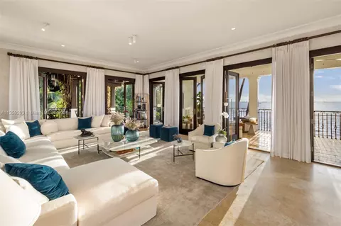 Living - 3080 Munroe Dr, Miami, FL 33133 photo 2 of 3