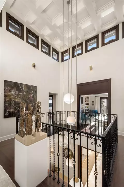 Entry Way - 3080 Munroe Dr, Miami, FL 33133 photo 4 of 4