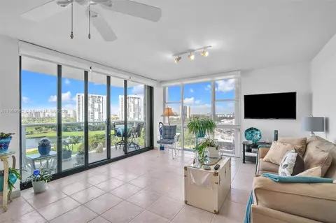 3625 N Country Club Dr #1109, Aventura, FL 33180