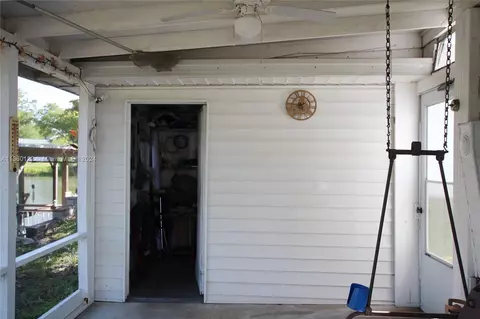 Exterior - 1043 12th St, Okeechobee, FL 34974 photo 8 of 12