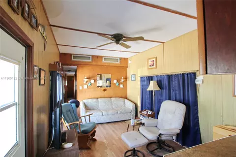 Living - 1043 12th St, Okeechobee, FL 34974 photo 7 of 7