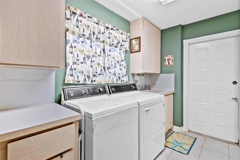 260 Brier Cir, Jupiter, FL 33458 photo 12