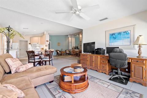 260 Brier Cir, Jupiter, FL 33458 photo 5