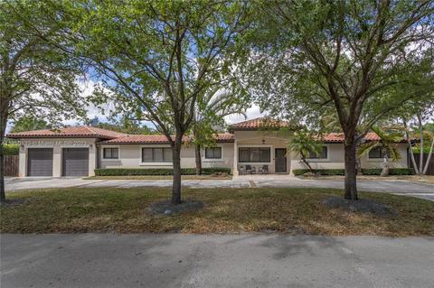 7415 SW 99th St, Pinecrest, FL 33156