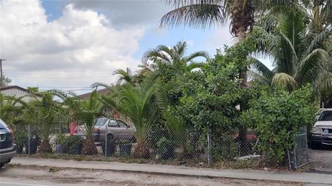 13357 Aswan Rd, Opa Locka, FL 33054 photo 3