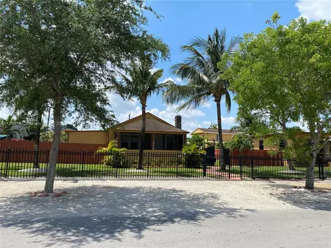 308 E 43rd St, Hialeah, FL 33013 photo 5