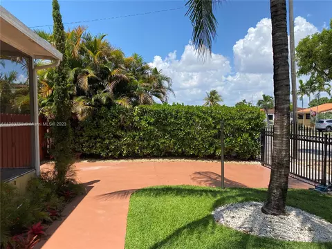 308 E 43rd St, Hialeah, FL 33013 photo 38