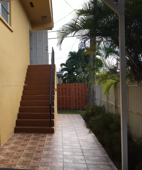 308 E 43rd St, Hialeah, FL 33013 photo 54
