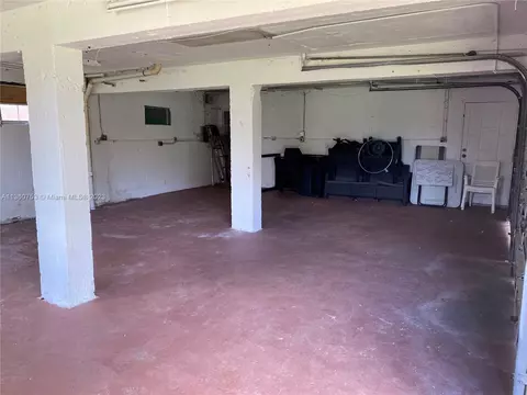308 E 43rd St, Hialeah, FL 33013 photo 40
