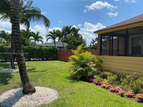 308 E 43rd St, Hialeah, FL 33013 photo 39