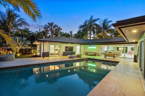 2516 Bayview Dr, Fort Lauderdale, FL 33305