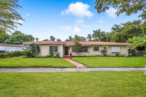 210 NE 124th St, North Miami, FL 33161