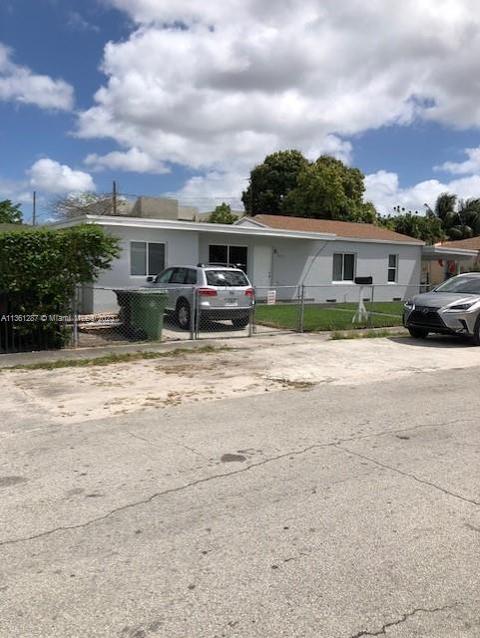 4419 E 9th Ln, Hialeah, FL 33013 photo 1