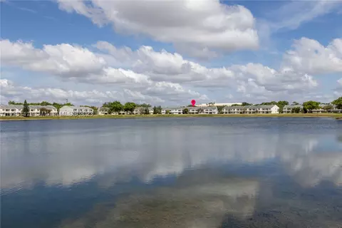3445 NW 44th St #204, Oakland Park, FL 33309