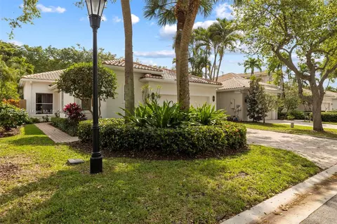 6666 NW 23rd Ter, Boca Raton, FL 33496