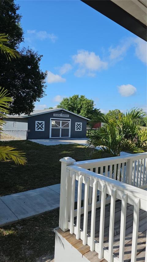 316 Kilpatrick Loop, Clewiston, FL 33440 photo 5