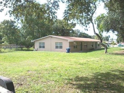 1241 NE 113th Ter, Miami, FL 33161