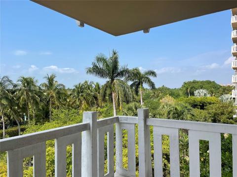 Undisclosed, Key Biscayne, FL 33149 photo 3